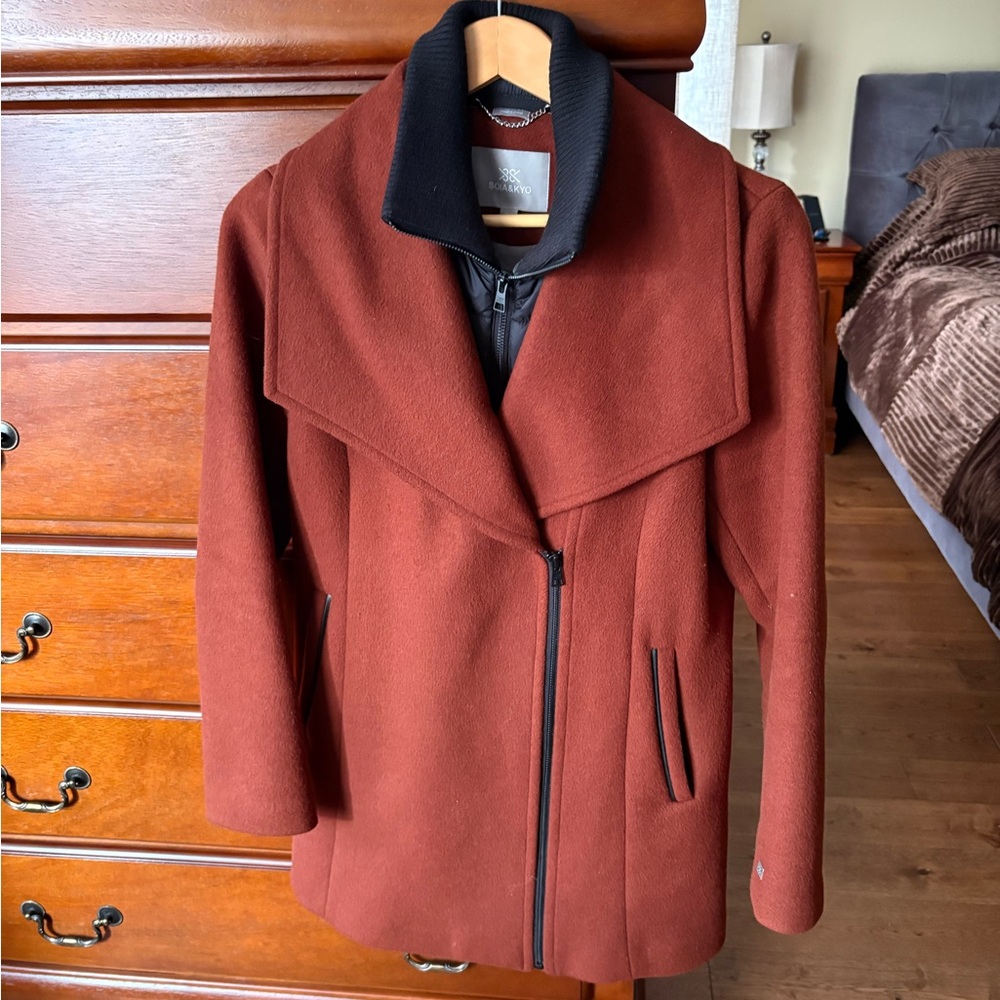 Soia & Kyo Rust Pea Coat with Black Collar and removable puffer insert